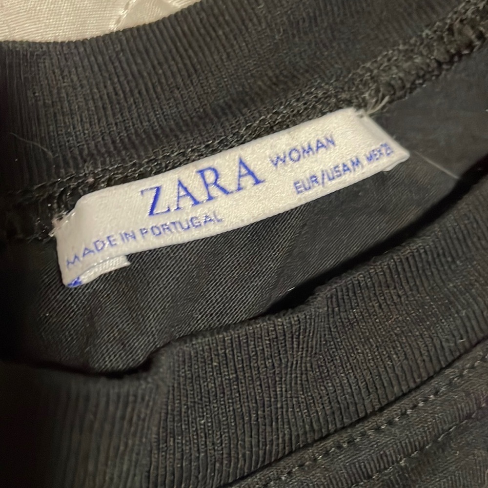 Zara - Picture 2 of 3